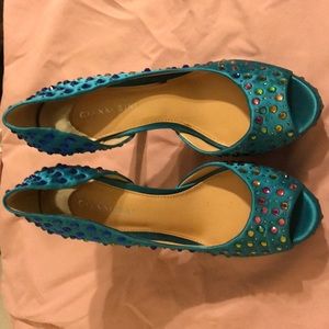 Gianni Bini Bermuda shoes